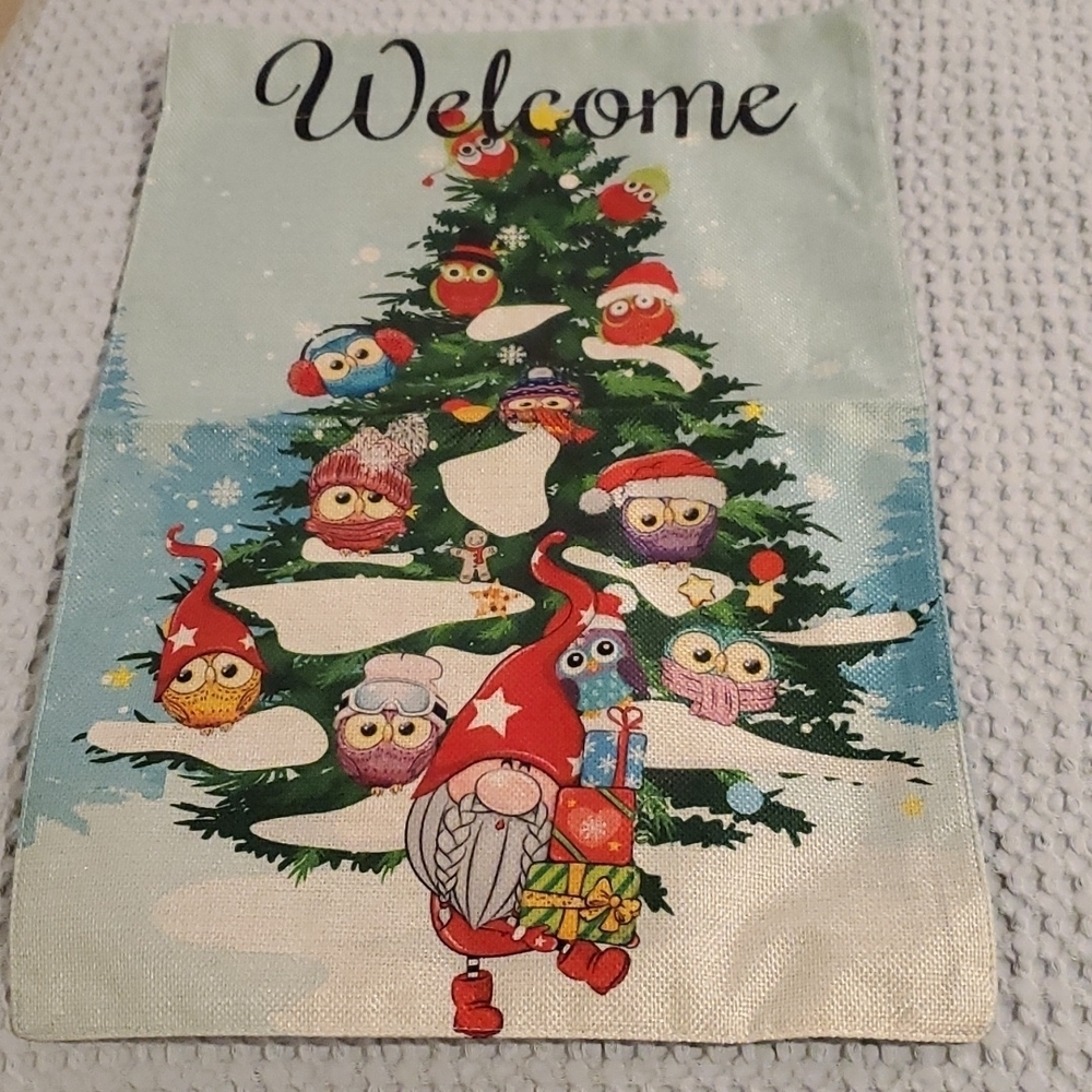 Brand new Welcome Christmas Garden Flag